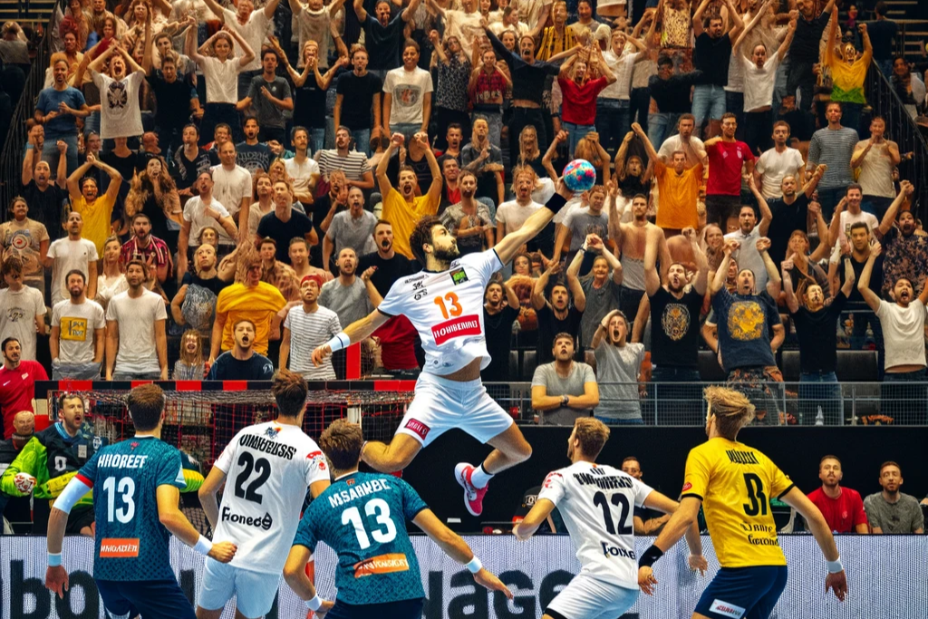 Hollanda Hentbol Ligi Özetleri